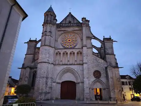 Photo de Église catholique Saint-Étienne à Brie-Comte-Robert