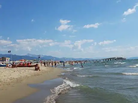 Photo de Lido di Camaiore