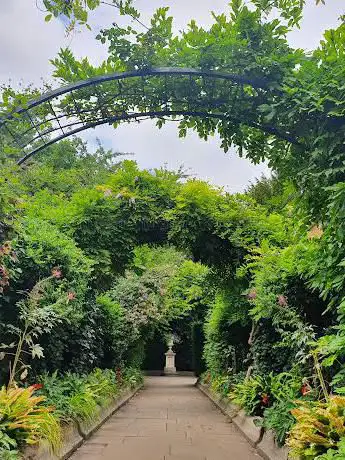 Foto de St John's Lodge Garden