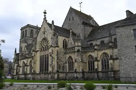 Photo de Basilique Sainte-Trinité de Cherbourg-en-Cotentin