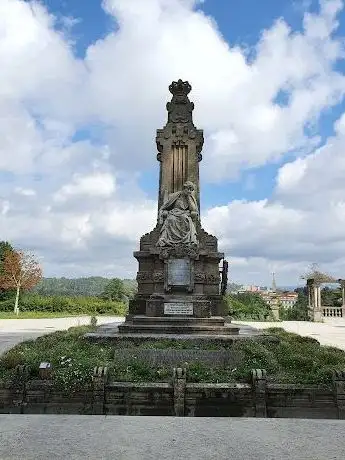 Photo de Estatua de Rosalía de Castro