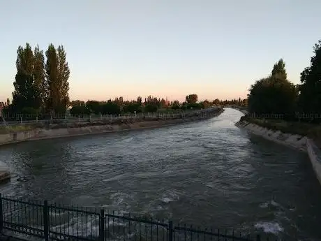 Photo de Dsi Kanal Kapakları Şarıldak