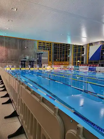 Photo de Indoor and outdoor pools Geiselweid