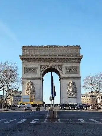 Photo of Arc de Triomphe
