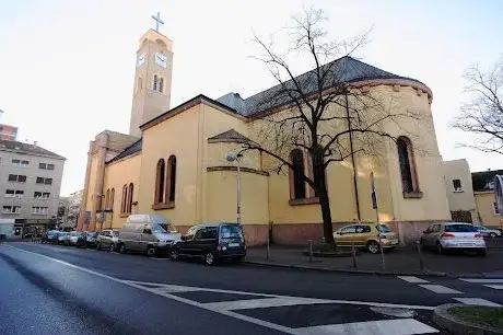 Photo de Church of St. Peter