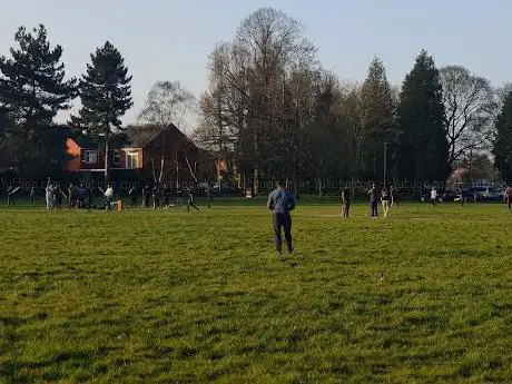 Photo de Rushey Fields Recreation Ground