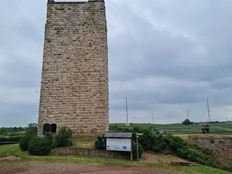Photo de Schloßturm Schwabsburg