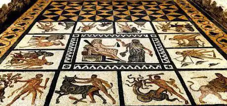 Photo de Mosaico de los 12 trabajos de Hércules de LlÃ­ria