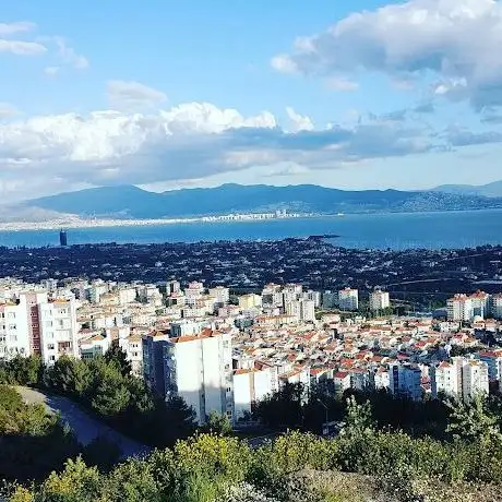 Photo de Arıkent Sitesi C1 Blok Parki