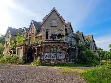 Cairndhu House