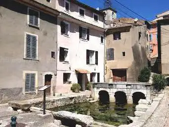 Photo de Camps-la-Source fountain
