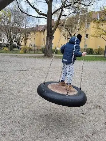 Photo de Playground Grünewaldstraße