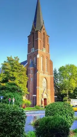Photo de St. Aegidius Wahn ist eine Kirche und sie befindet sich im gleichen Ort an der Frankfurterstraße 177.