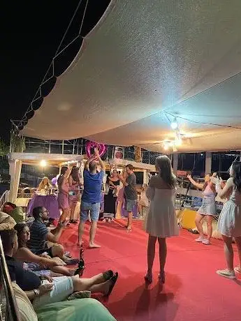 Photo de Binnaz 2 Boat Tour - Güzelçamlı Tekne Turu