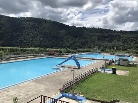 Photo de Freibad Ellenz-Poltersdorf