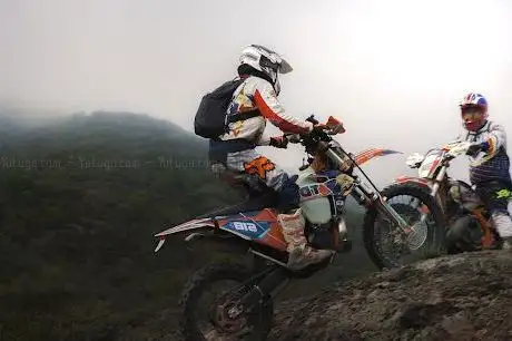 Photo de TDS Enduro Tours Portugal | KTM Bikes in Algarve