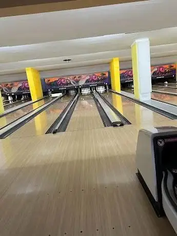 Photo de Billard- und Bowling- Paradies