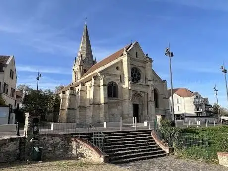 Photo de Église Saint-Pierre-et-Saint-Paul