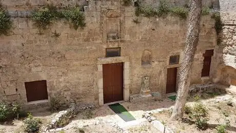 Photo de Saint Michele of Caves