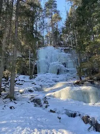 Photo de Sarabråten Den hvite foss