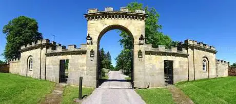 Photo de Gordon Castle Gatehouse