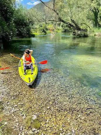 Photo de Canoa sul Tirino