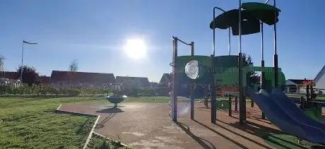 Photo de Lekplats Hindergatan