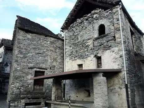 Photo de Montecrestese Pontetto