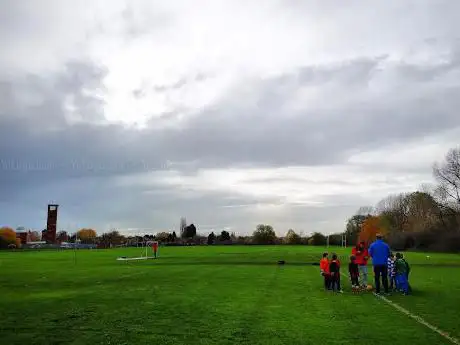 Photo de Rabbit Hills Playing Field