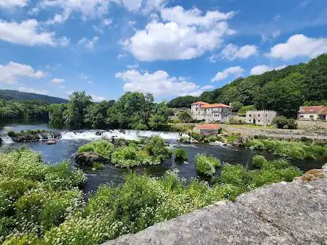 Photo de Cascada Ponte Maceira