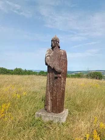 Photo de Nezde statue park