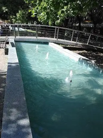 Photo de Fountain Hviezdoslavovo námestie