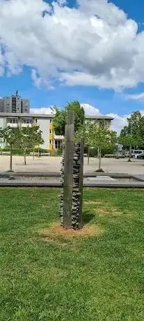 Photo de Platz der deutschen Einheit