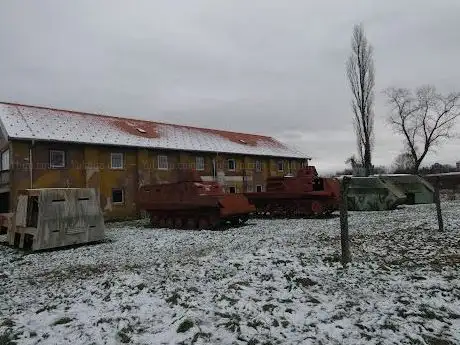 Photo de Vojarna Barutana - Izložbeni postav Domovinskog rata