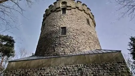 Photo de Turm am Herzberg
