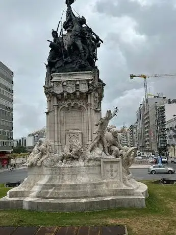 Photo de Monumento aos Heróis da Guerra Peninsular
