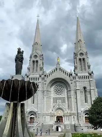 Photo of Sanctuaire de Sainte-Anne-de-Beaupré (1934)