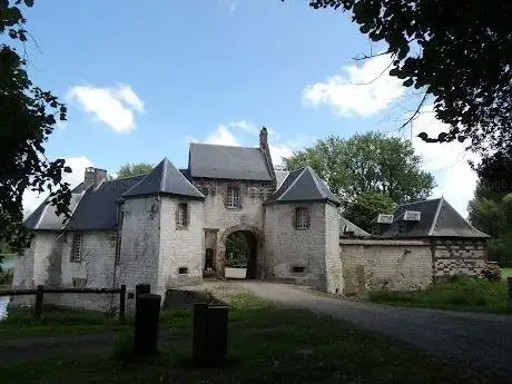 Photo of Maison forte de Nampont  XVe siècle  dans la Somme en Picardie
