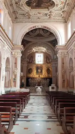 Photo de Santuario Basilica Santa Maria di Pozzano Superiore