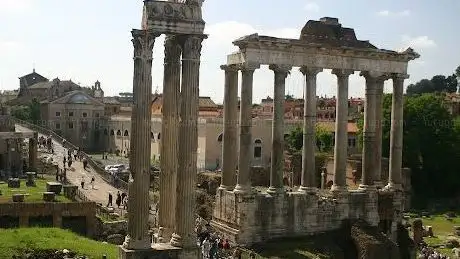 Photo de Temple de Vespasien