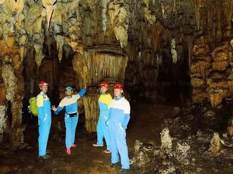 Photo de Modrič cave