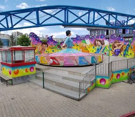 Photo de Akabe Toki Lunapark Eğlence Merkezi