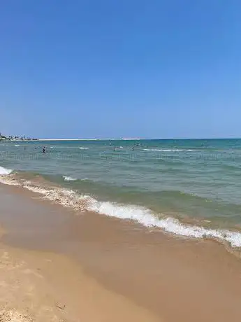 Photo de West Beach Pier