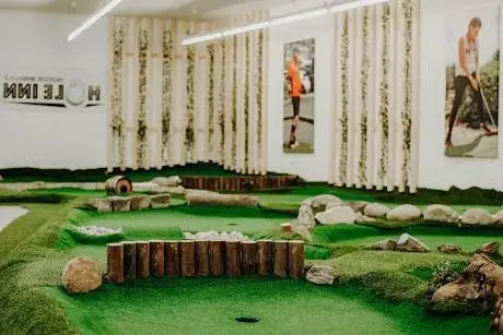 Photo de Hole Inn - Mobile Minigolf & Foodtrailer