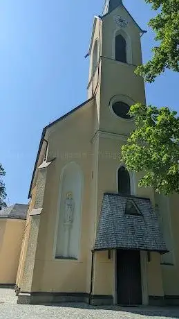 Photo de Hl. Kreuz Kirche Guggenthal