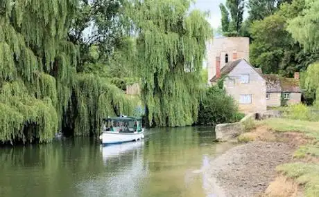 Photo de Inglesham Boat Trip