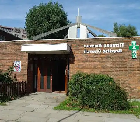Photo de Titmuss Avenue Baptist Church