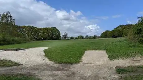 Photo de Belfairs Park Wood