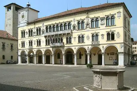Photo de Palazzo dei Rettori