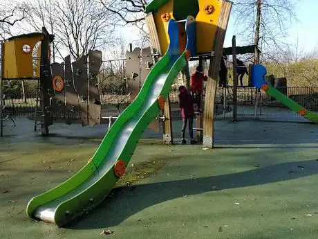 Photo de Court Hey Park